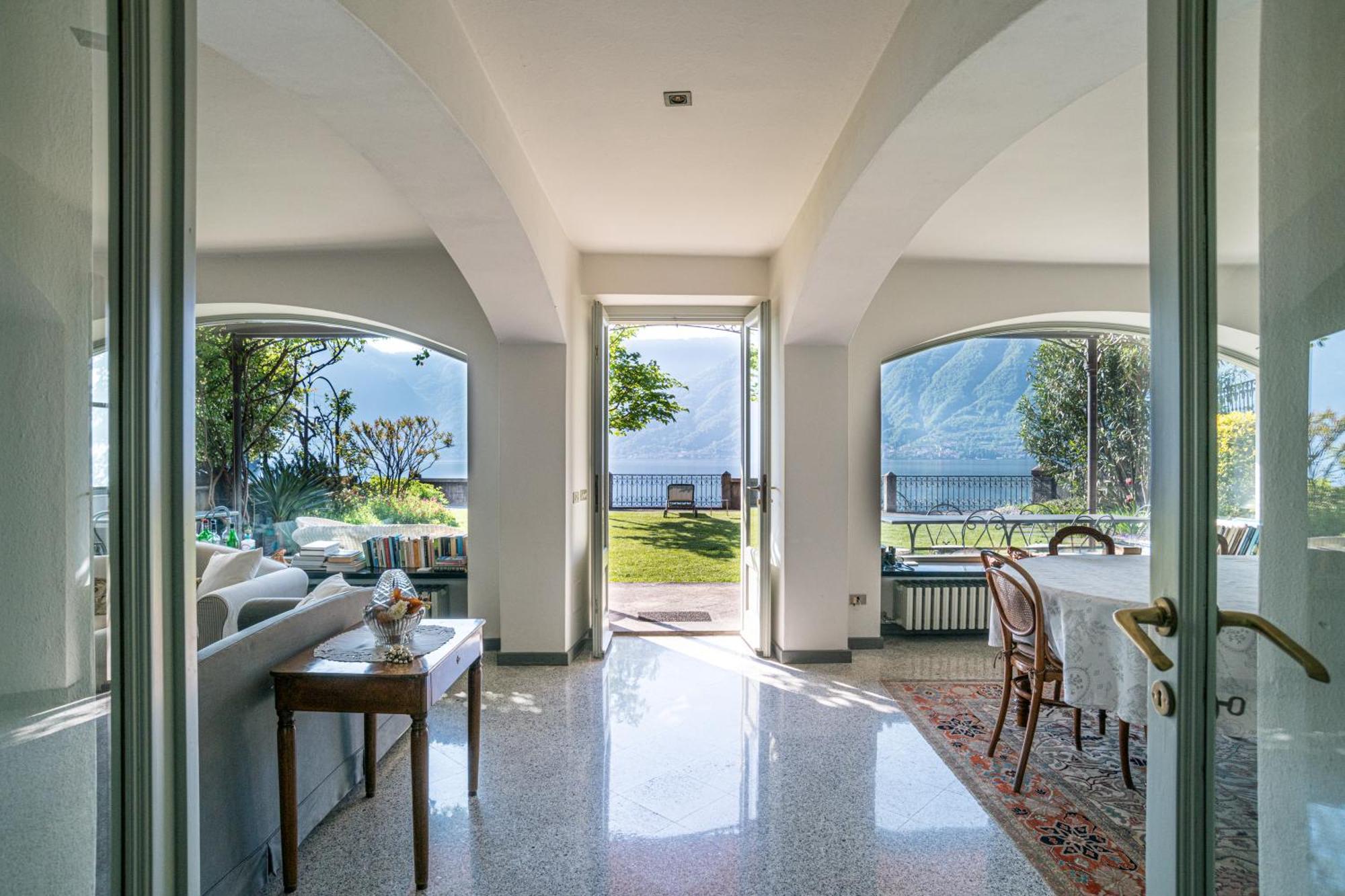 Villa La Torre Dell'Isola à Sala Comacina Extérieur photo